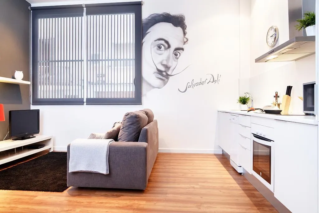 Feelathome Poblenou Beach Apartments Barcelona