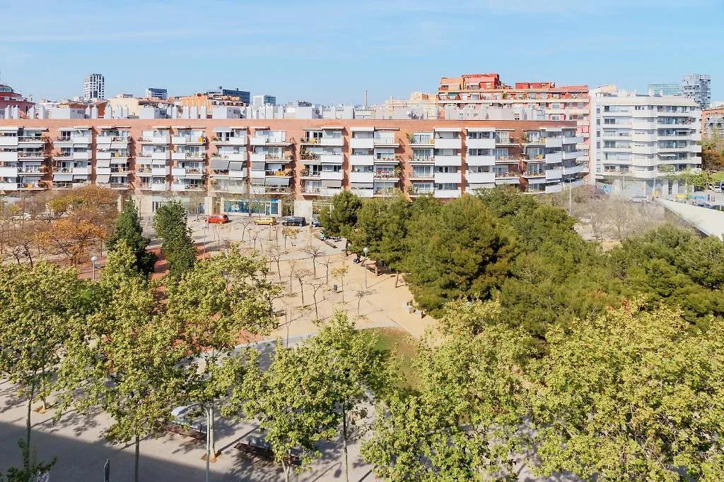 Feelathome Poblenou Beach Apartments Барселона