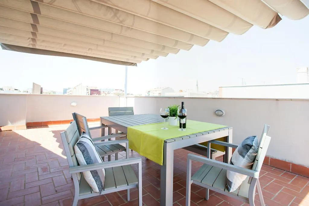 Feelathome Poblenou Beach Apartments Barcelona
