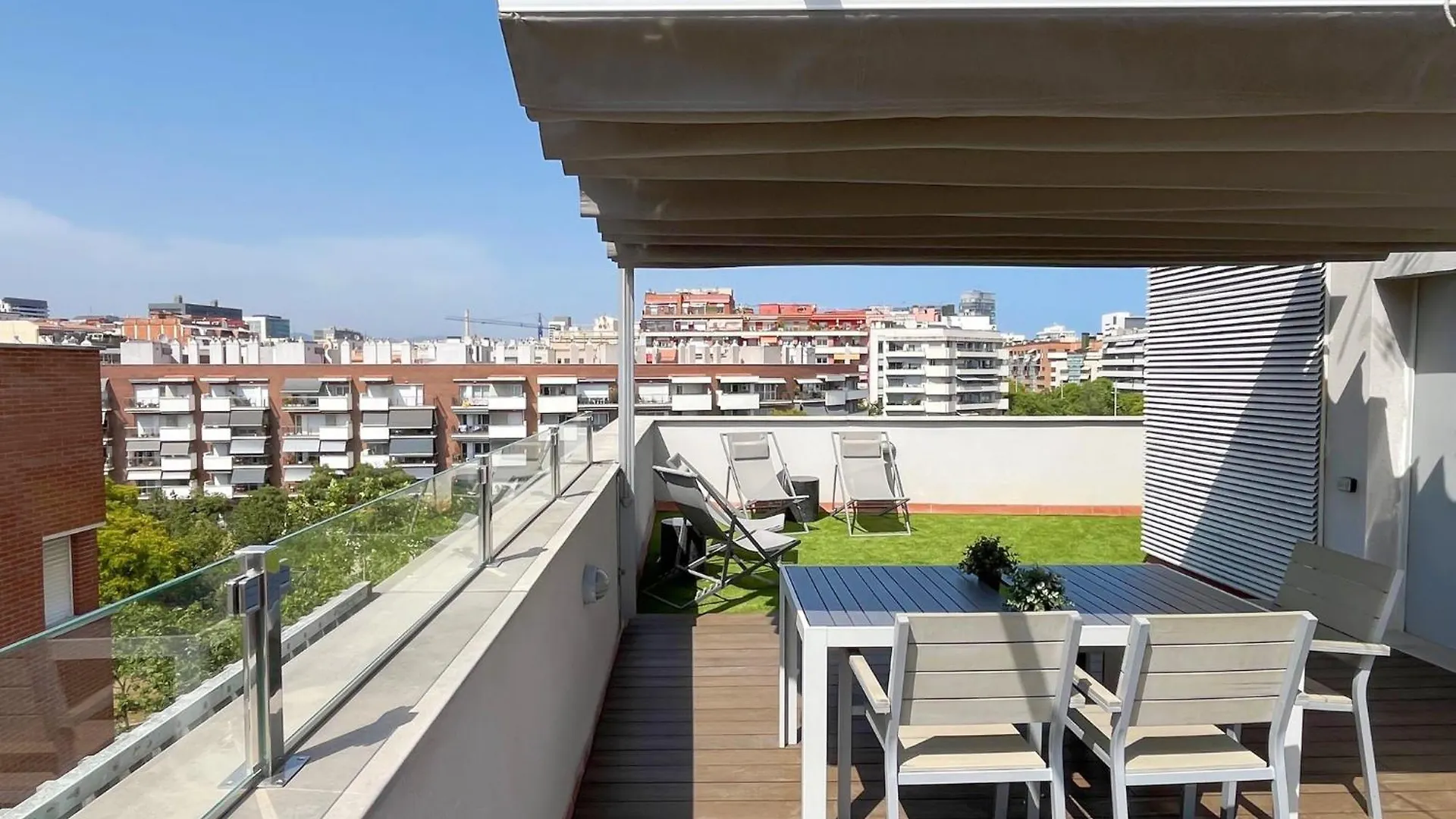 Feelathome Poblenou Beach Apartments Barcelona Spain