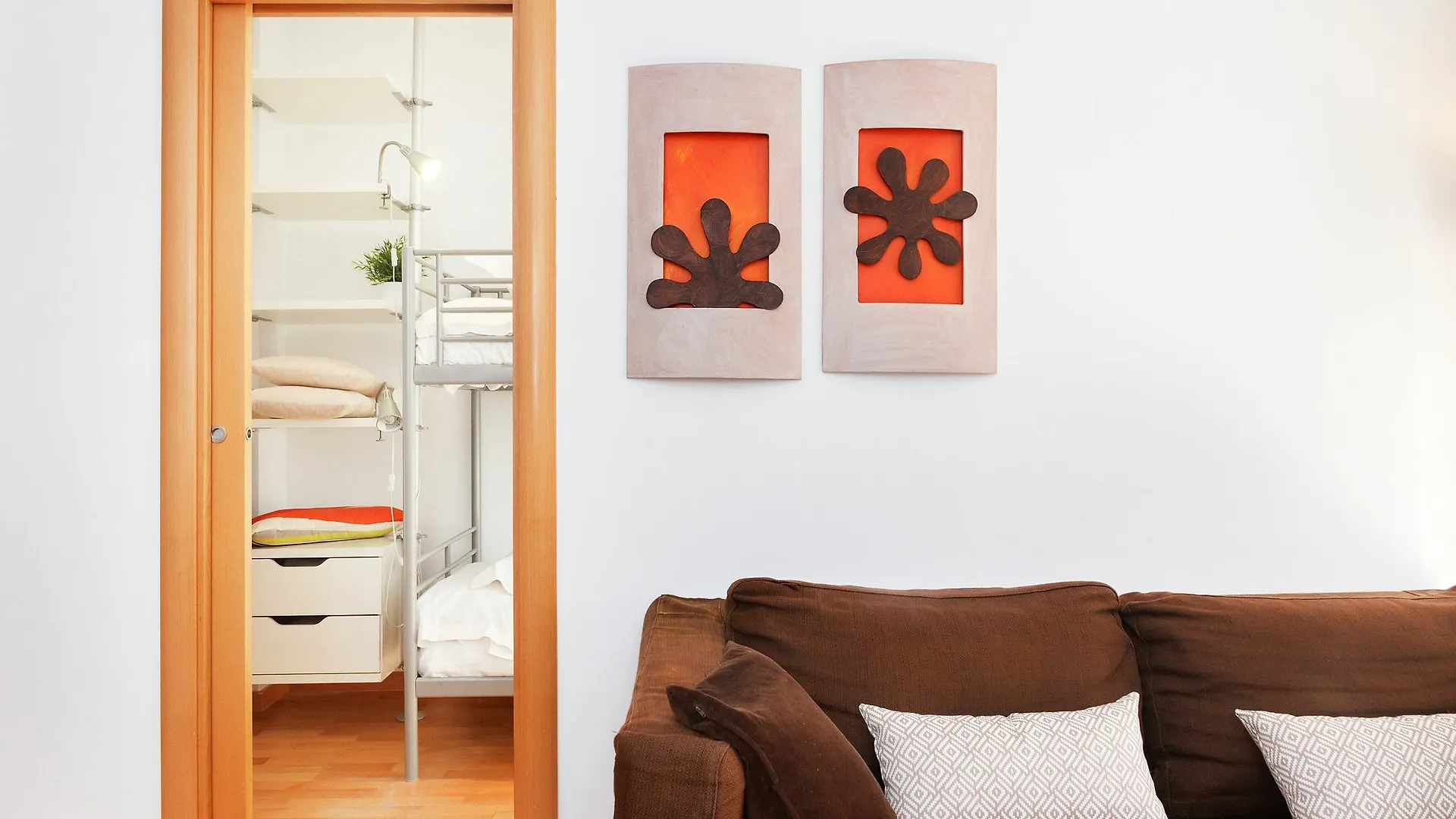 Feelathome Poblenou Beach Apartments Barcelona