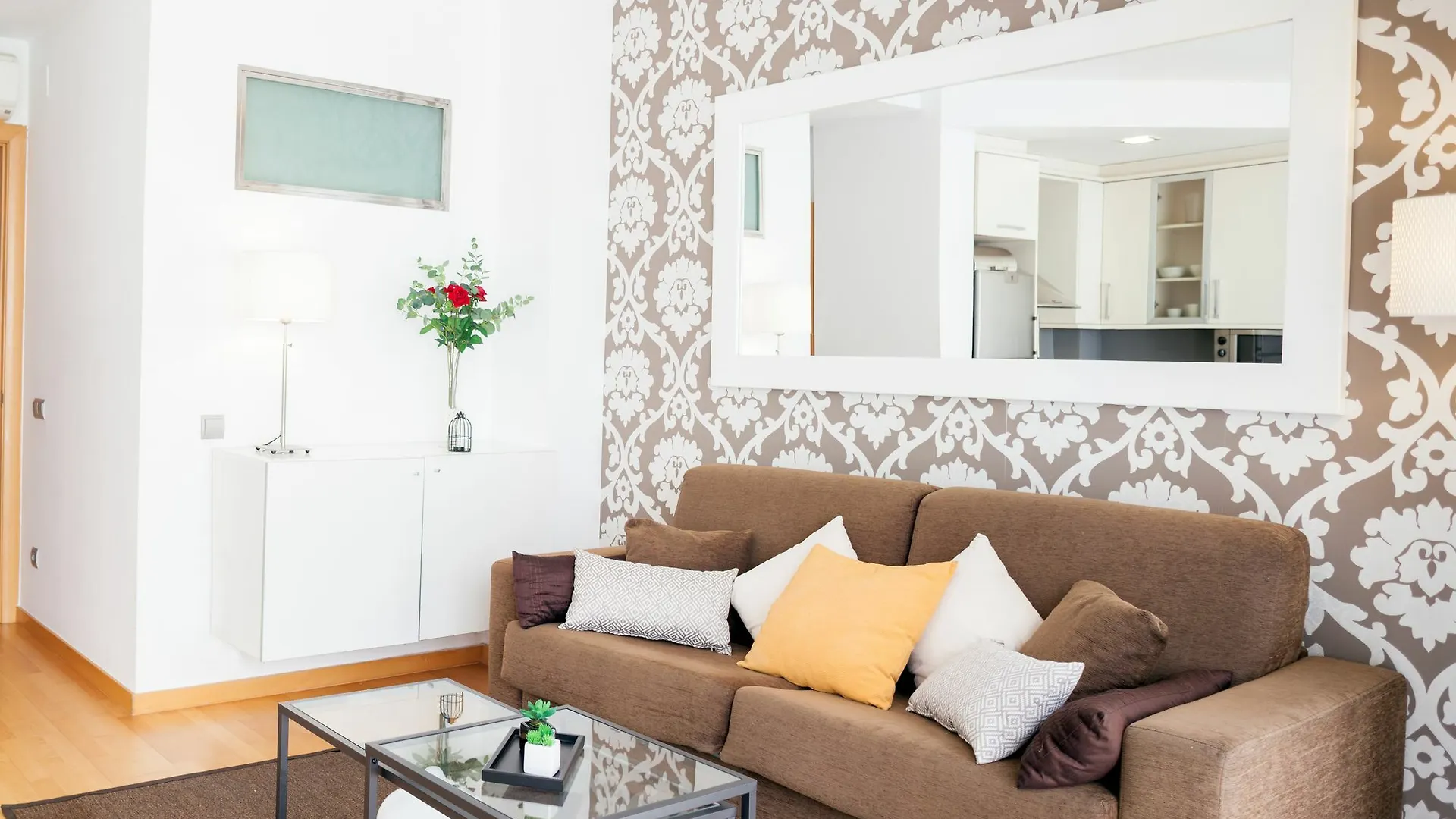 Feelathome Poblenou Beach Apartments Barselona
