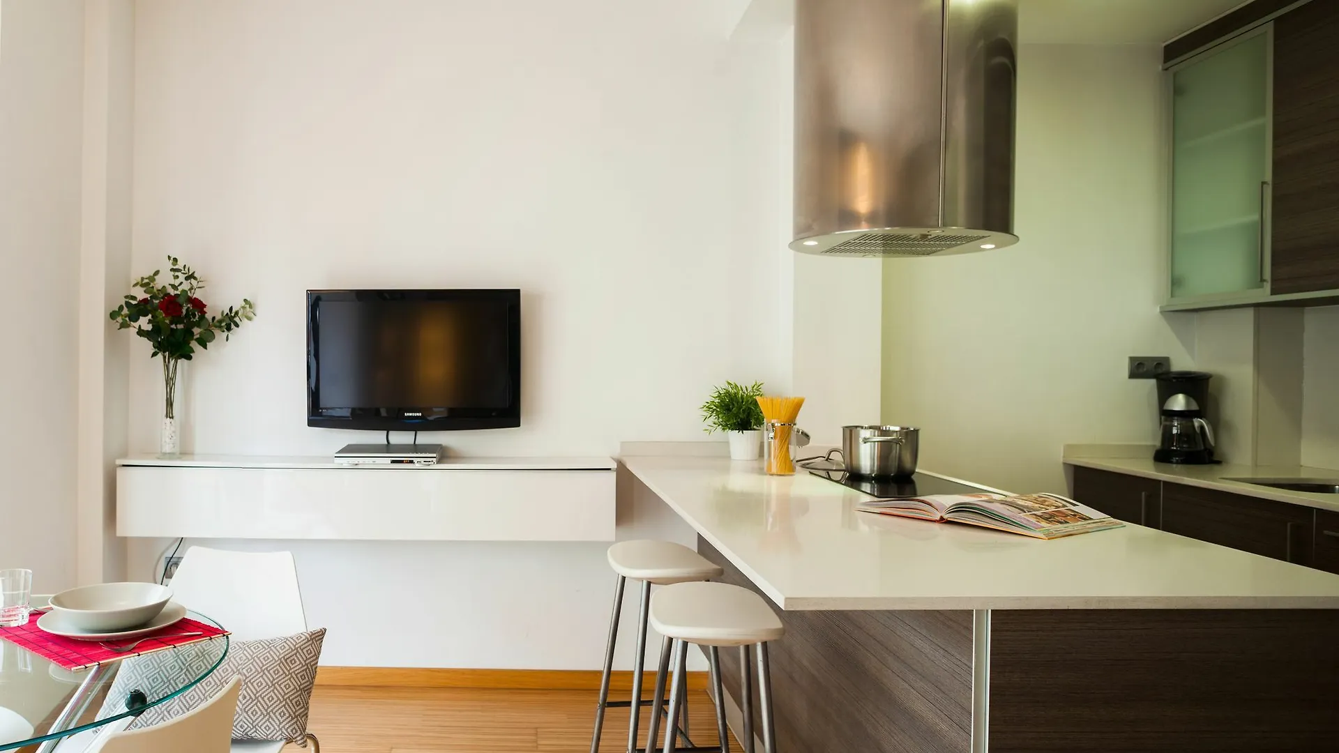 Feelathome Poblenou Beach Apartments Barcelona Spanien