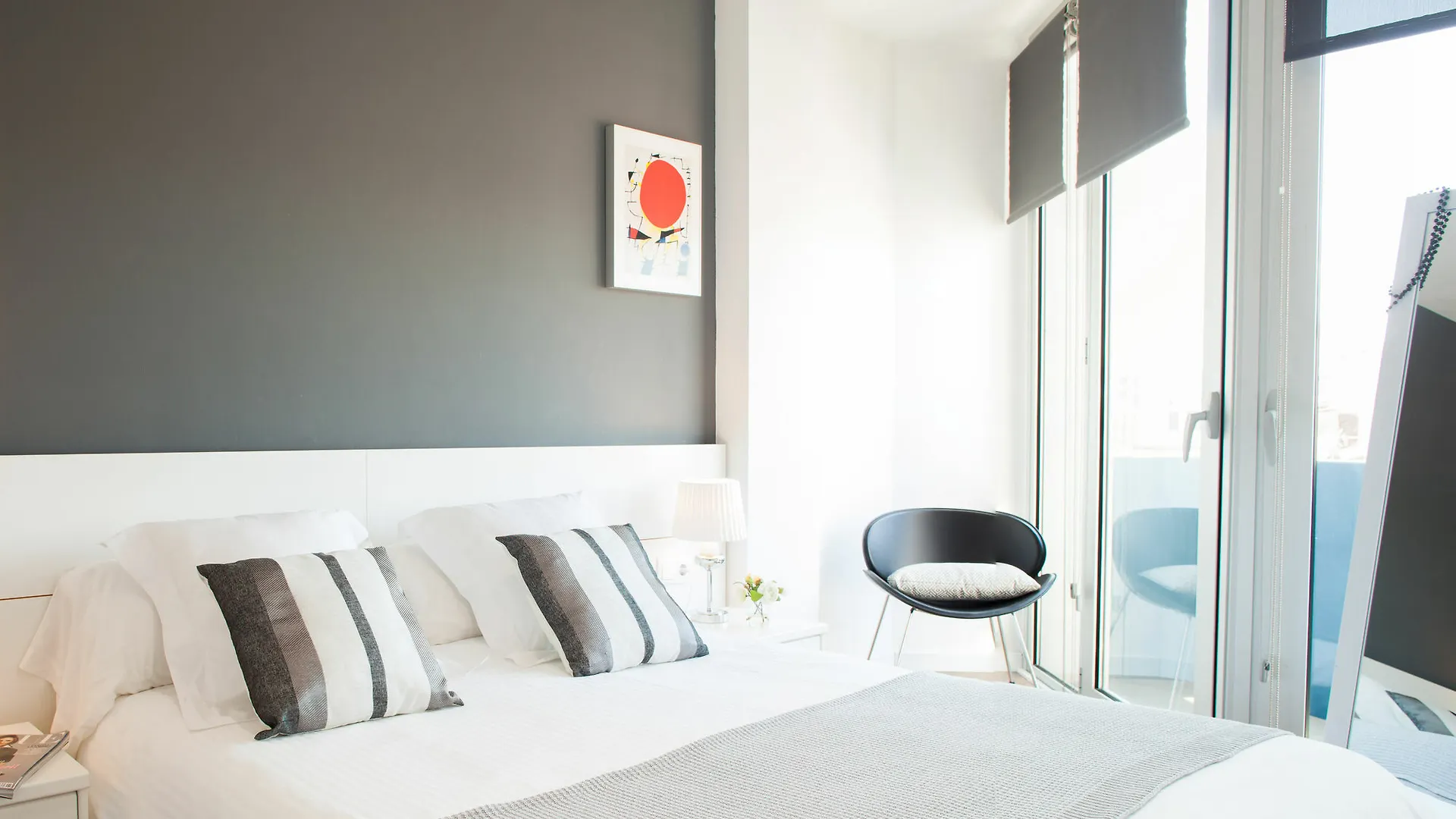 Feelathome Poblenou Beach Apartments Barcelona