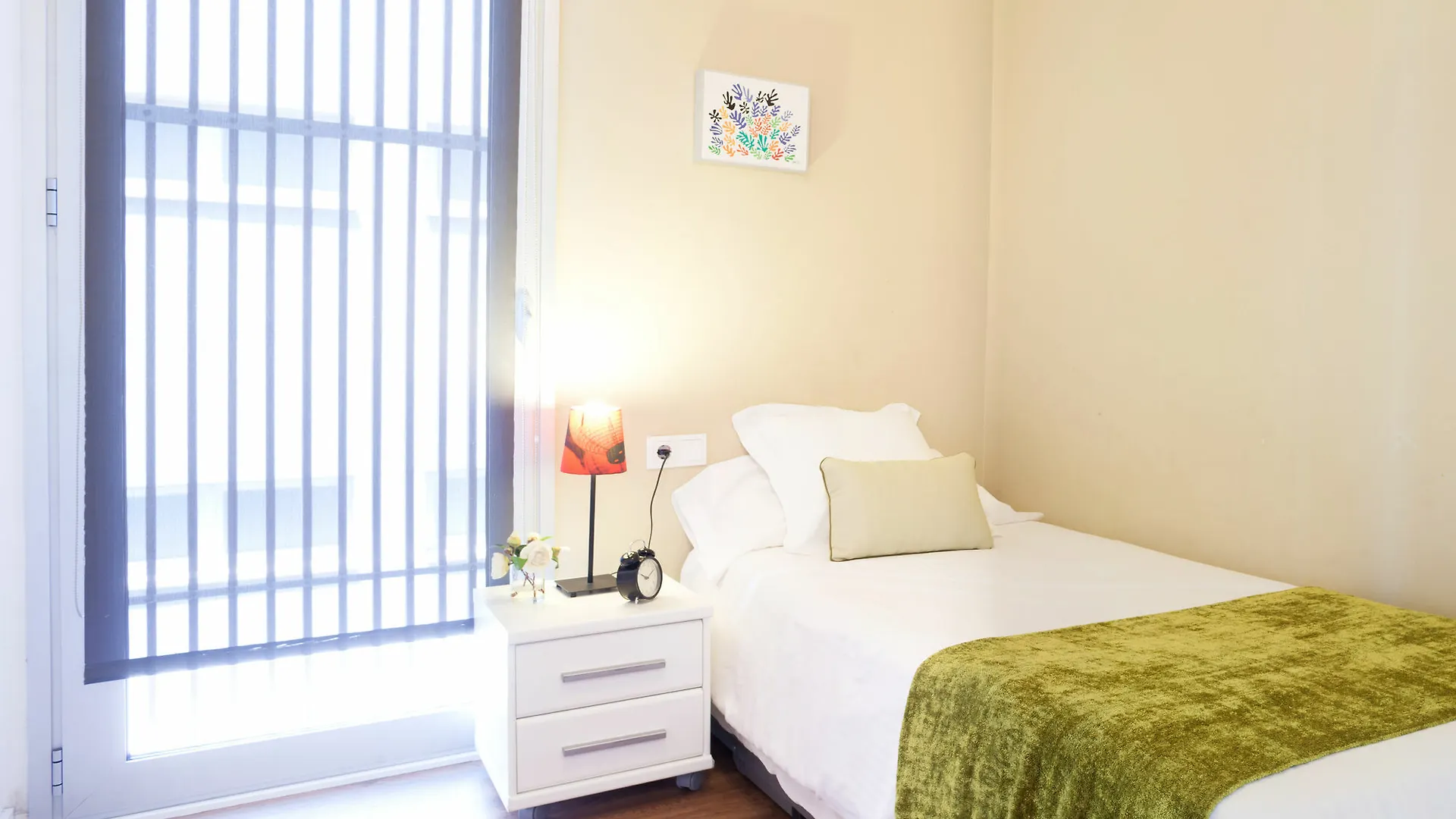 Feelathome Poblenou Beach Apartments Barcelona