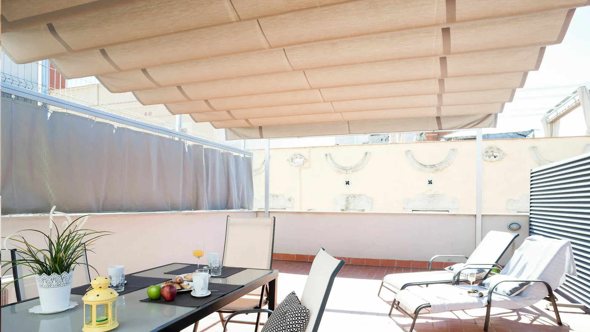 Feelathome Poblenou Beach Apartments Barcelona