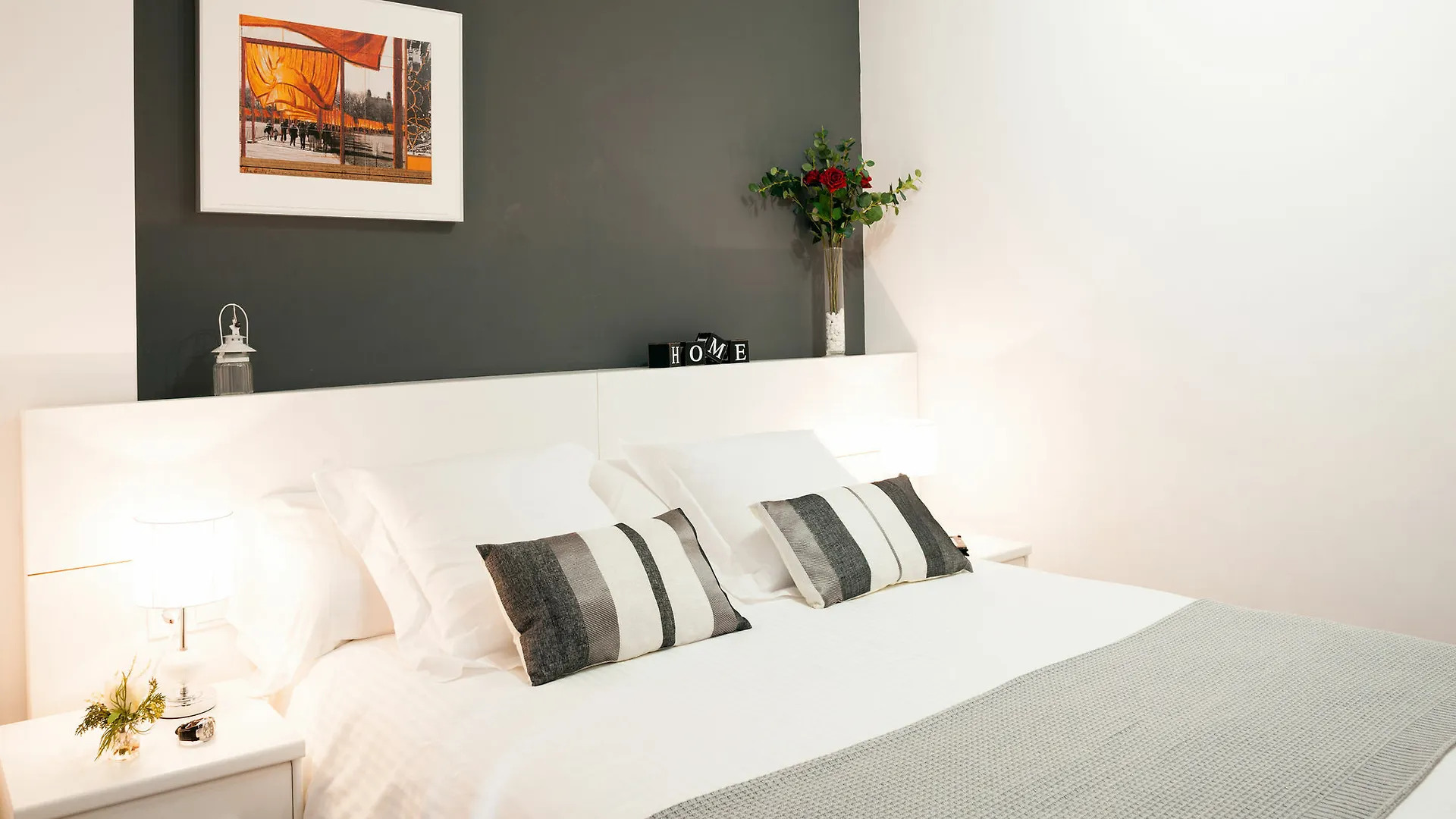 Feelathome Poblenou Beach Apartments Barcelona